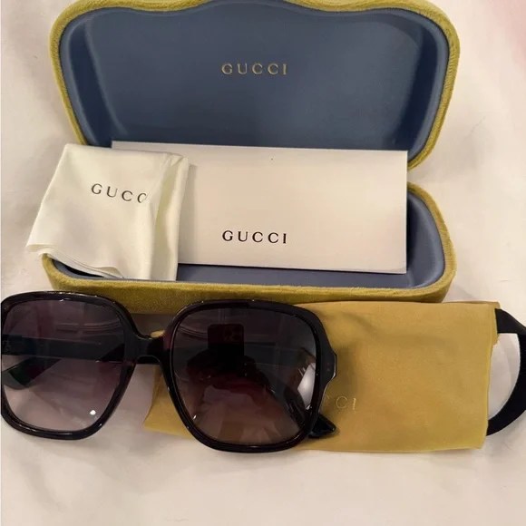 Gucci | Accessories | Nwt Gucci Sunglasses 45 | Poshmark display picture 2